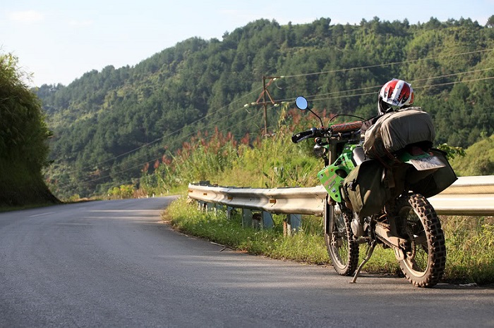 Những kinh nghiệm bạn nên biết khi du lịch bằng xe máy