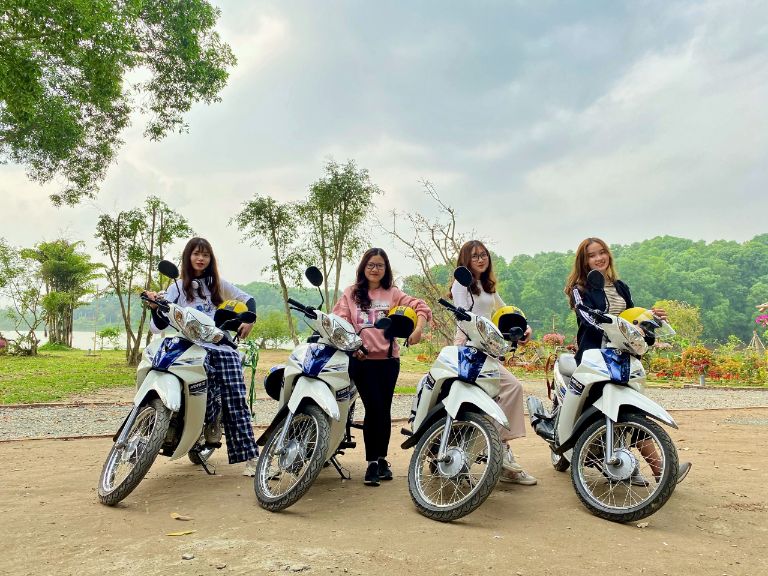 Cập nhật điểm đến khi du lịch bằng xe máy ở Hà Nội